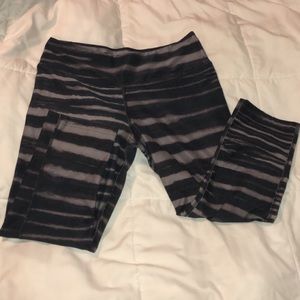 Nike Athletic Capris | Size M | Great Condition